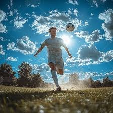 一场0-1让48岁范尼呆立：英超5连败+13轮12负 老板因1点没解雇他