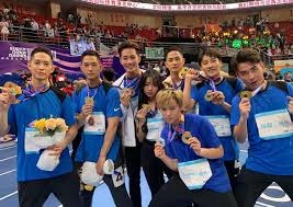 技不如人！T1以3比0击败BLG晋级胜决！韩国队提前锁定决赛名额