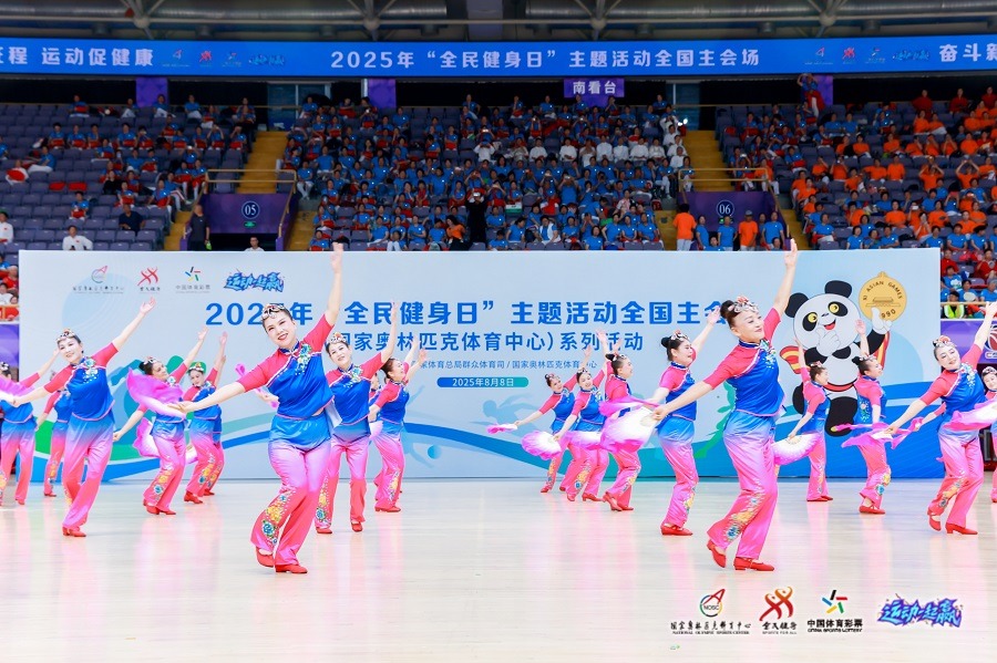 湖人最新动态：东契奇二胎将至，保罗加盟呼声高，迎战猛龙阵容更新